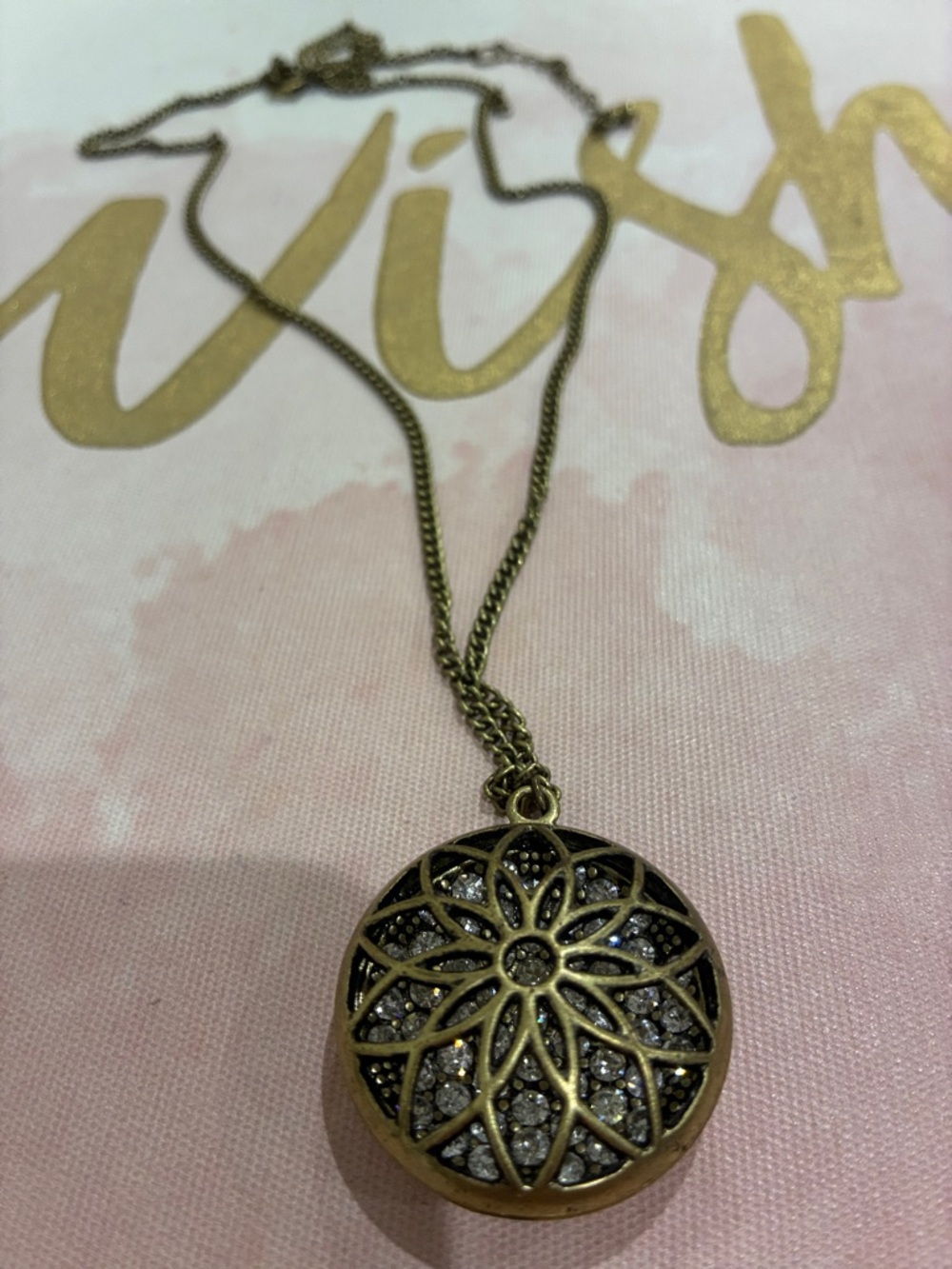 Vintage-Style Bronze Floral Locket Necklace with Sparkling Accents